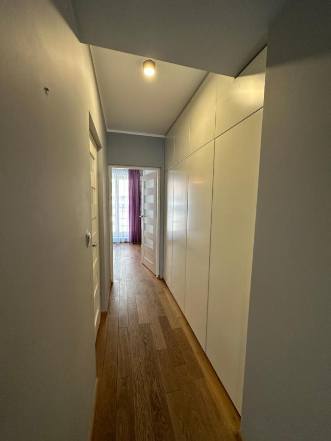 Apartamento Browar Lubicz- 5Min Walk To The Old Town, Garage Cracovia Exterior foto